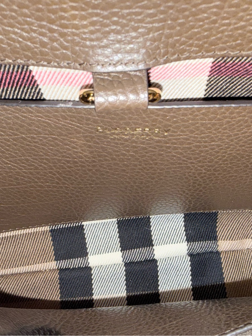 Burberry Leather Structured Top-Handle Bag - Picture 5 of 15